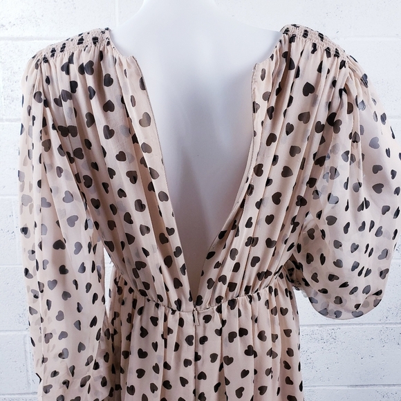 KATE SPADE Heartbeat Silk Faux Wrap Dress Tan Black Hearts Belted V-Neck Size 10 - Picture 6 of 14